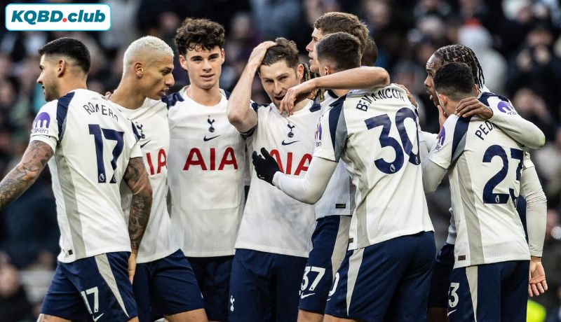 Phong cách thi đấu của Spurs: Truyền thống tấn công Phong cách thi đấu của Spurs: Truyền thống tấn công